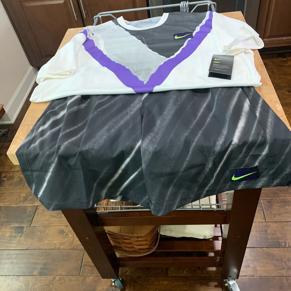 Men’s Nike DriFit Tennis Outfit